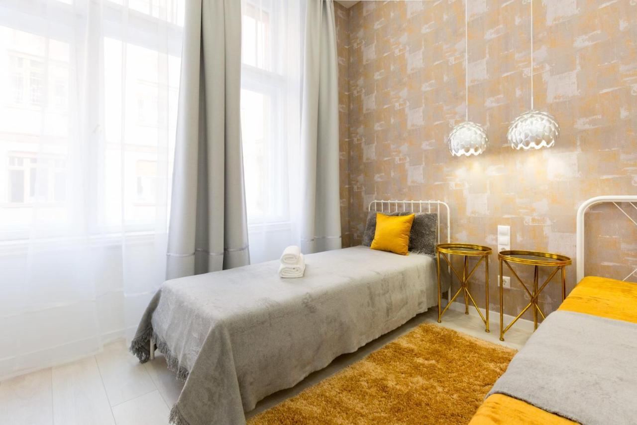 Unique & Lovely Place With Ac Budapest Extérieur photo